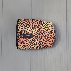 NWOT Java Sok Large Leopard Print Cold Drink Beverage Holder Sleeve 30-32oz